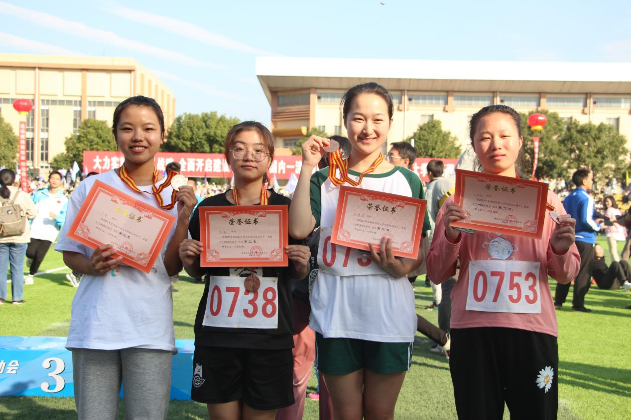 42963f6cdfa6473bb5e3ada8b02ff5ea.png 42963f6cdfa6473bb5e3ada8b02ff5ea.png