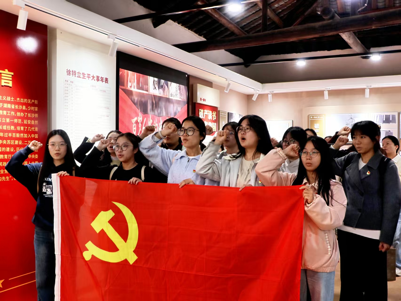 cff436d64ea244c09ad9de3e8d4df371.jpg cff436d64ea244c09ad9de3e8d4df371.jpg