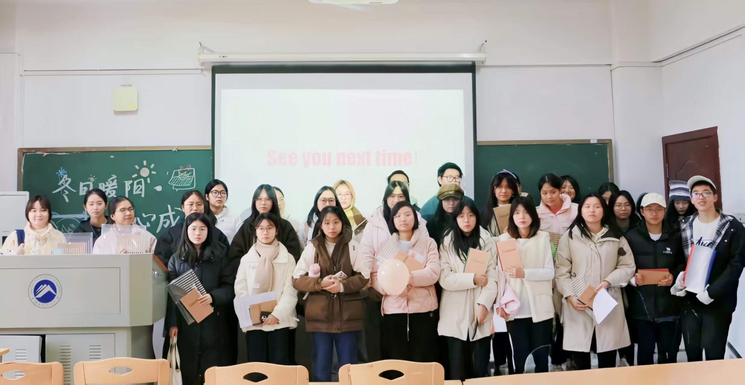 98cc88d1aae94ca2ac430b19f2a9875d.jpg 98cc88d1aae94ca2ac430b19f2a9875d.jpg